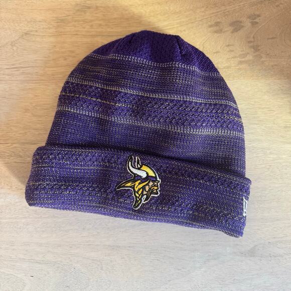 Minnesota Vikings New Era Knit Beanie Fleece Lined Purple NFL - Picture 1 of 5